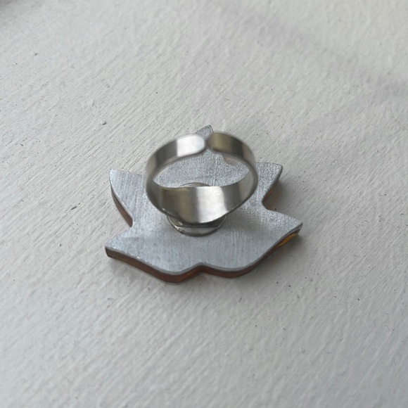 Maple Shape Orange Resin Adjustable Cocktail Ring - Picture 3 of 3